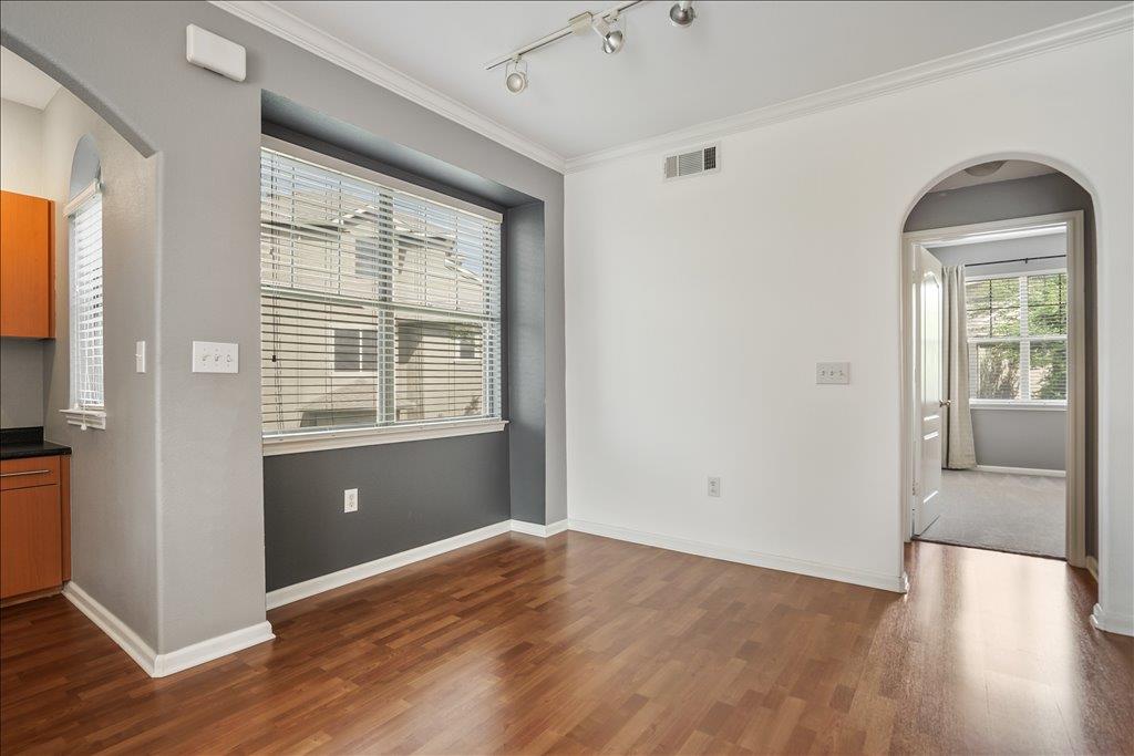 11203 Ranch Road 2222 # 305