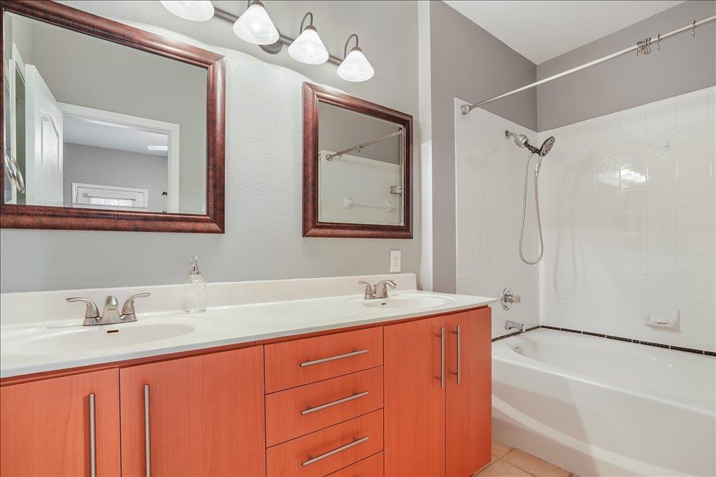 11203 Ranch Road 2222 # 305