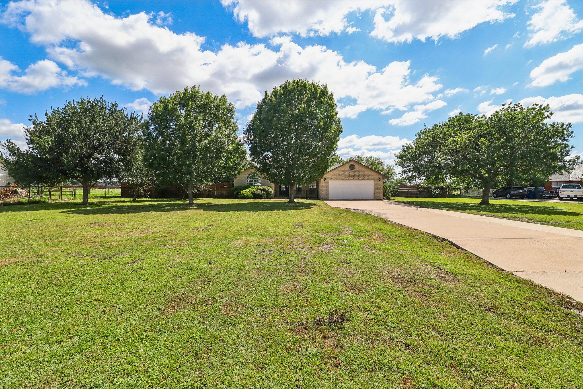 1022 Barbarosa RD