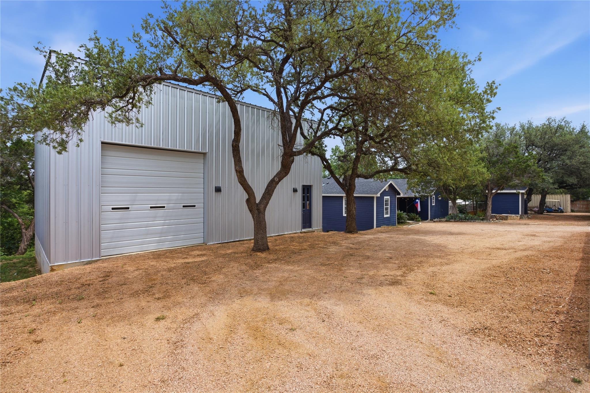 15200 Storm DR
