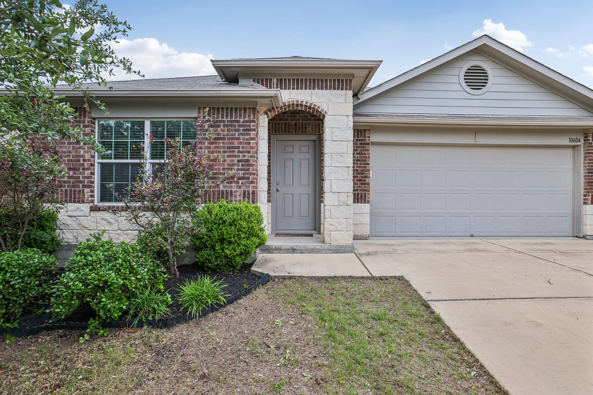 10604 Menominee Falls LN