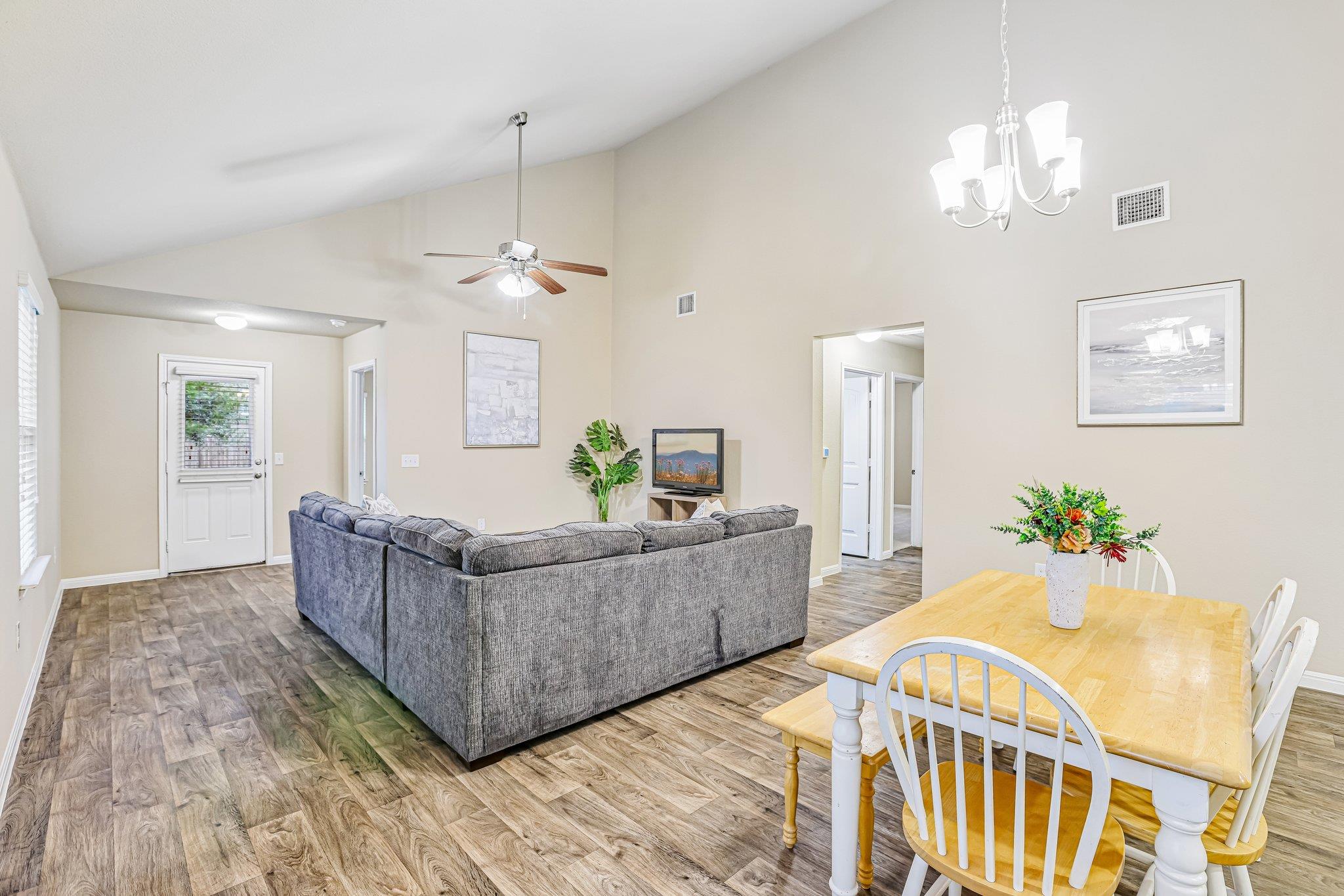 10604 Menominee Falls LN