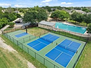 10604 Menominee Falls LN