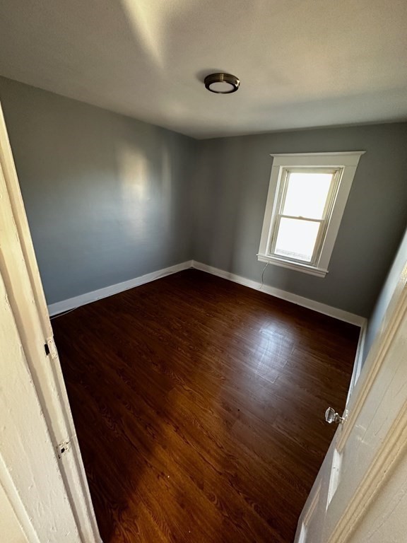 10 - 12 Bourne St # 3