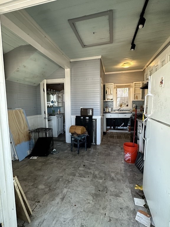 10 Green St