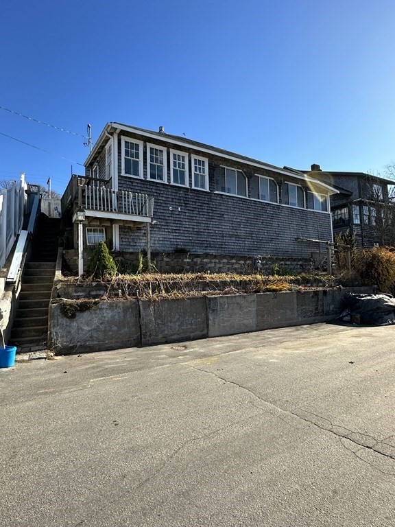 10 Green St