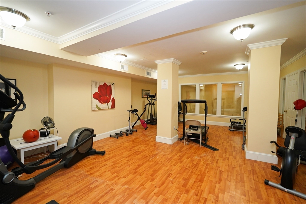 426 Mt. Hope Street # 506