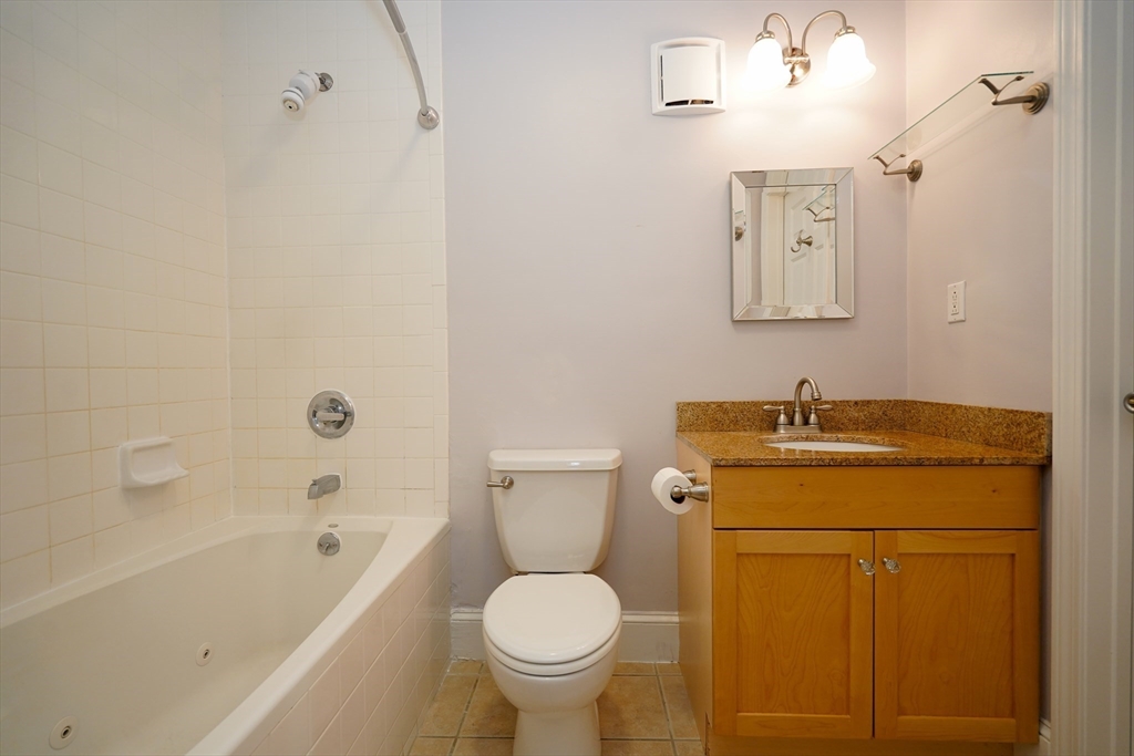 426 Mt. Hope Street # 506