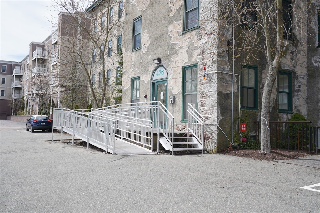 426 Mt. Hope Street # 506