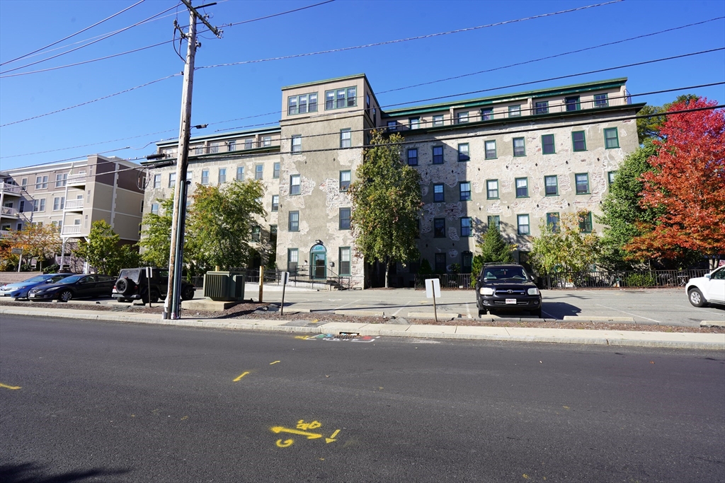 426 Mt. Hope Street # 506