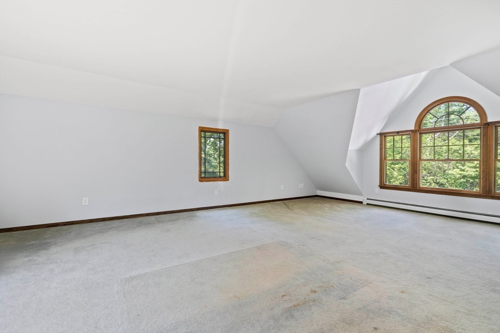 178 Halfway Pond Rd