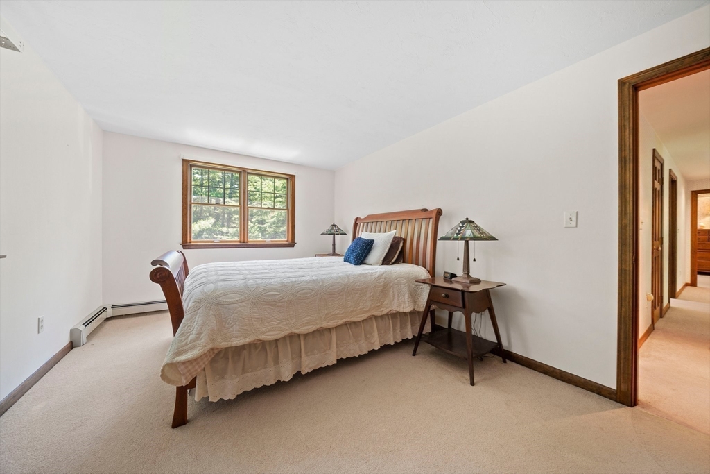 178 Halfway Pond Rd