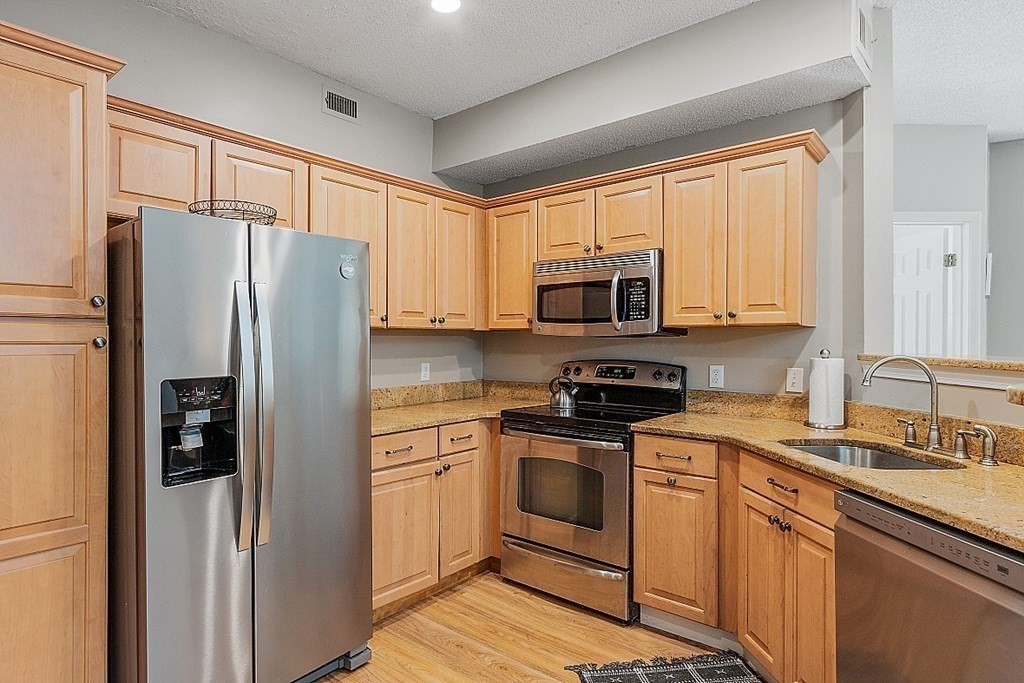 85 Bradford Commons Ln # 85