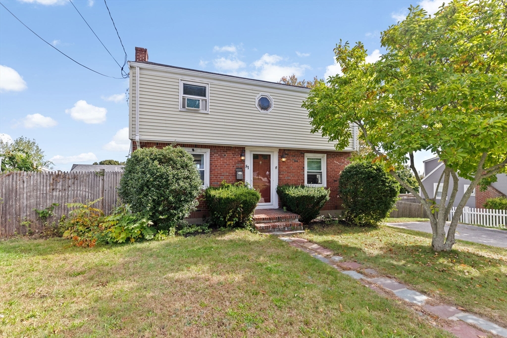 81 Great Hill Dr