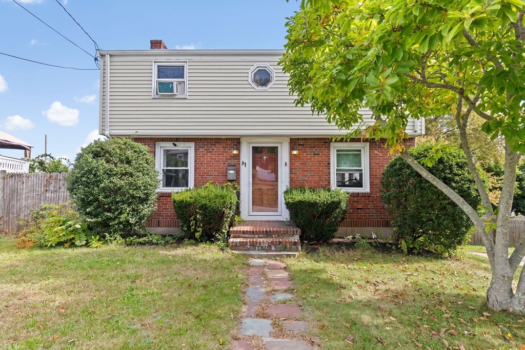 81 Great Hill Dr
