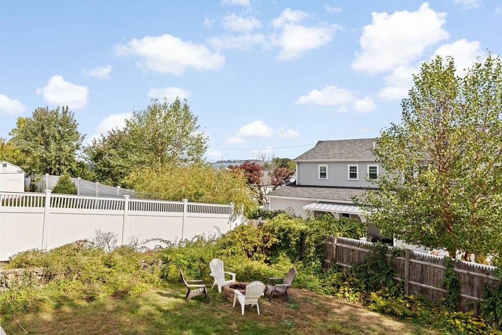 81 Great Hill Dr