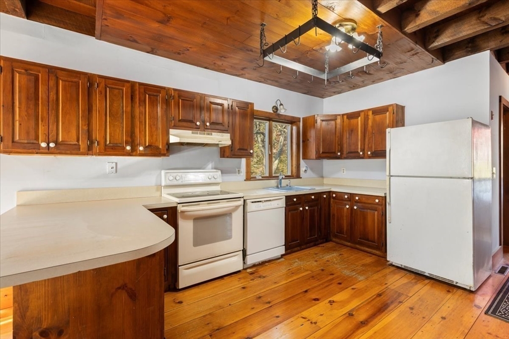 17 Chopteague Ln