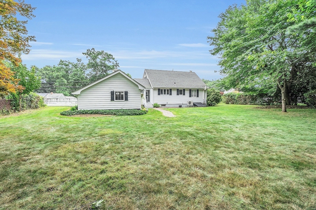 13 Oak St