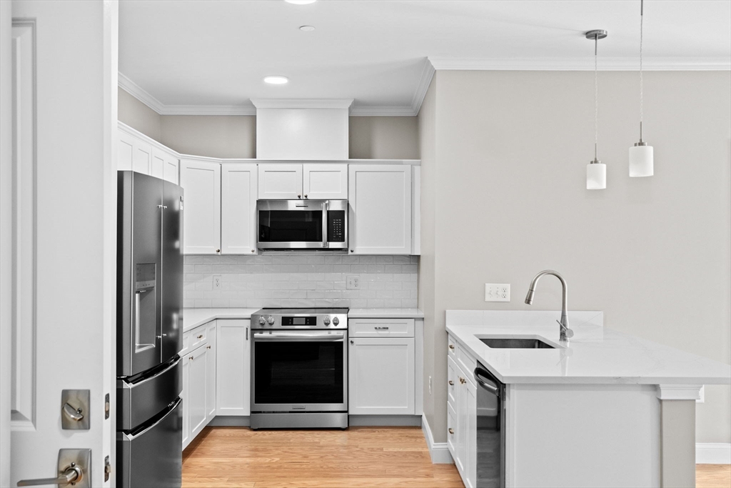485 Blue Hills Parkway # 30