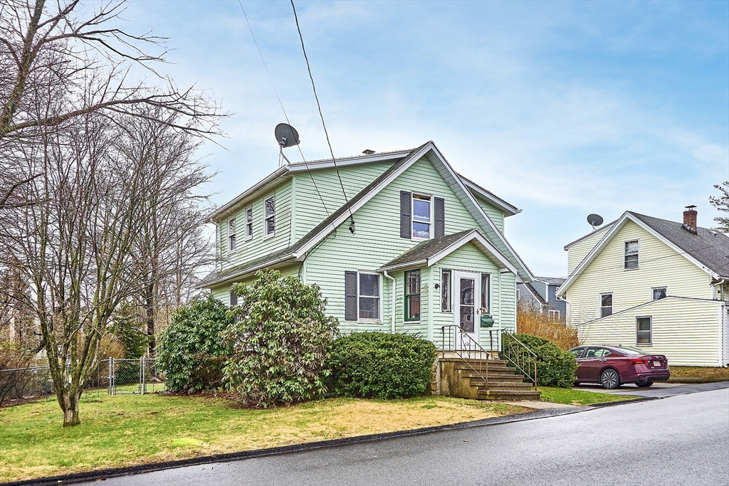 7 Somerville Ave