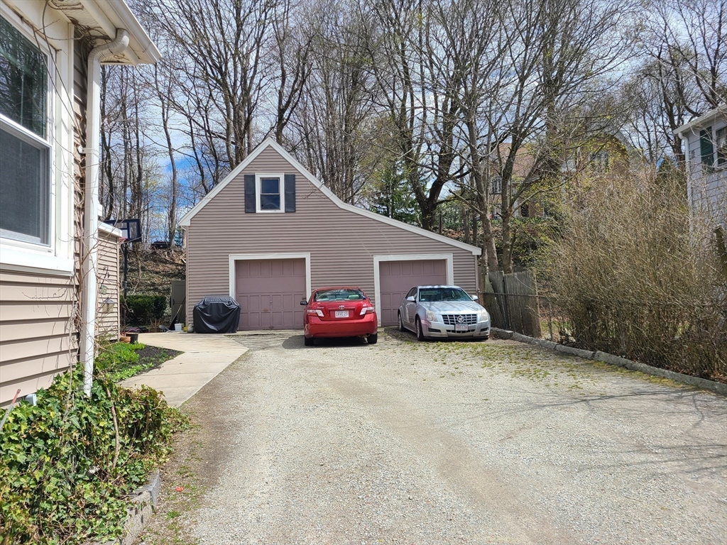 22 School St