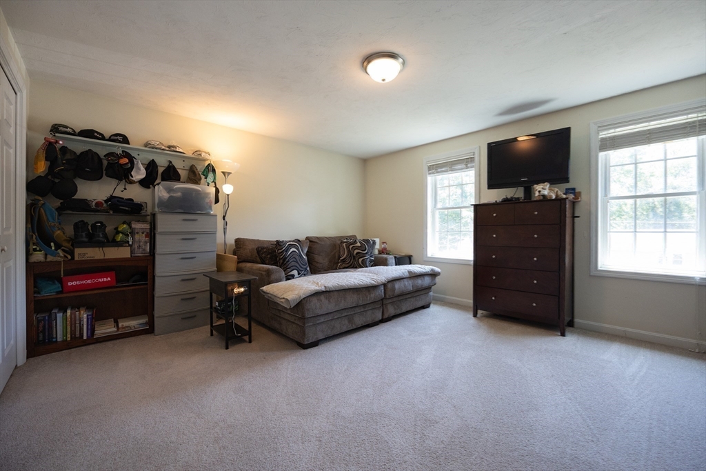 22 Hartley Ave