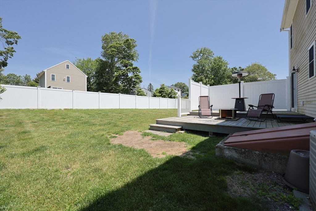 22 Hartley Ave