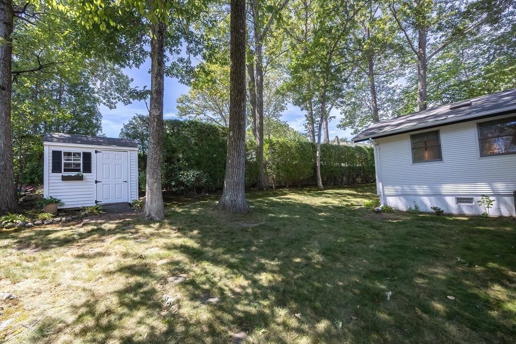 21 Trinity Dr
