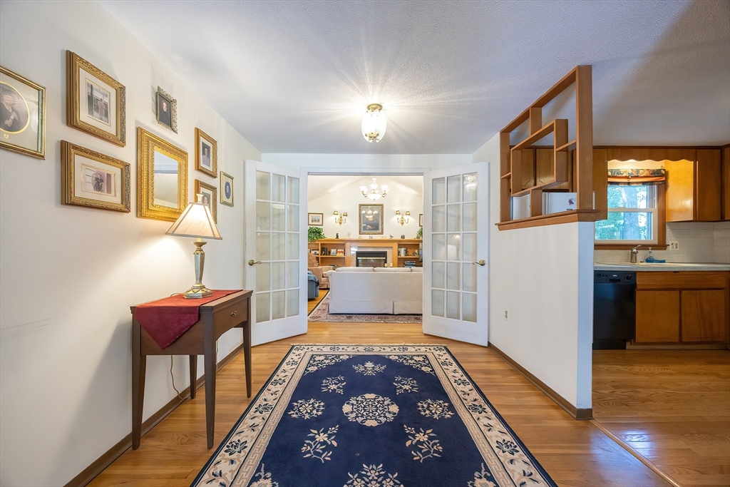 21 Trinity Dr