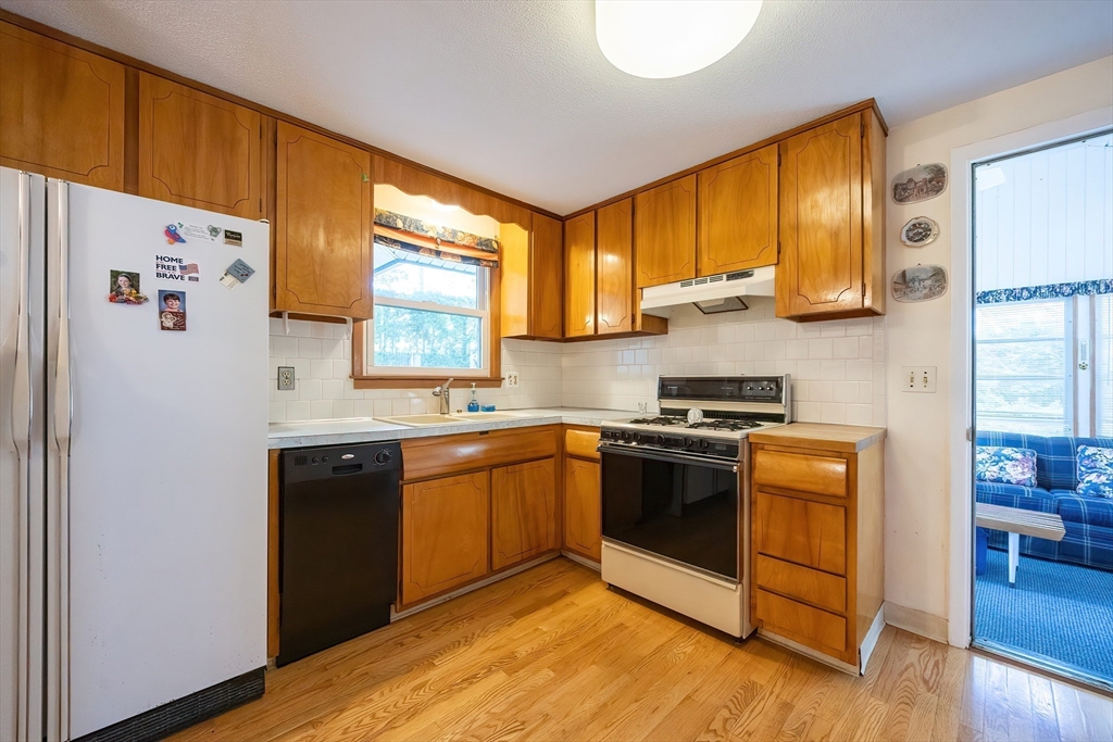 21 Trinity Dr