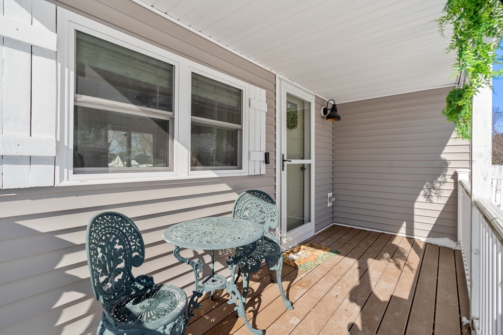 32 Packard Road