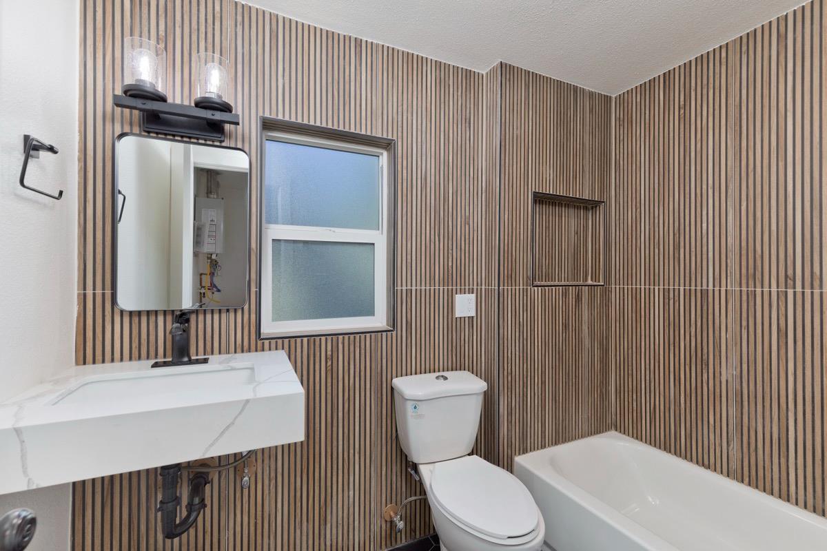 1666 Arapahoe Street