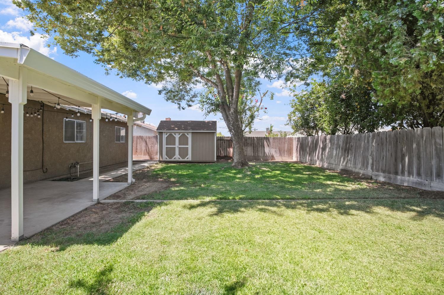 401 W Tuolumne Road