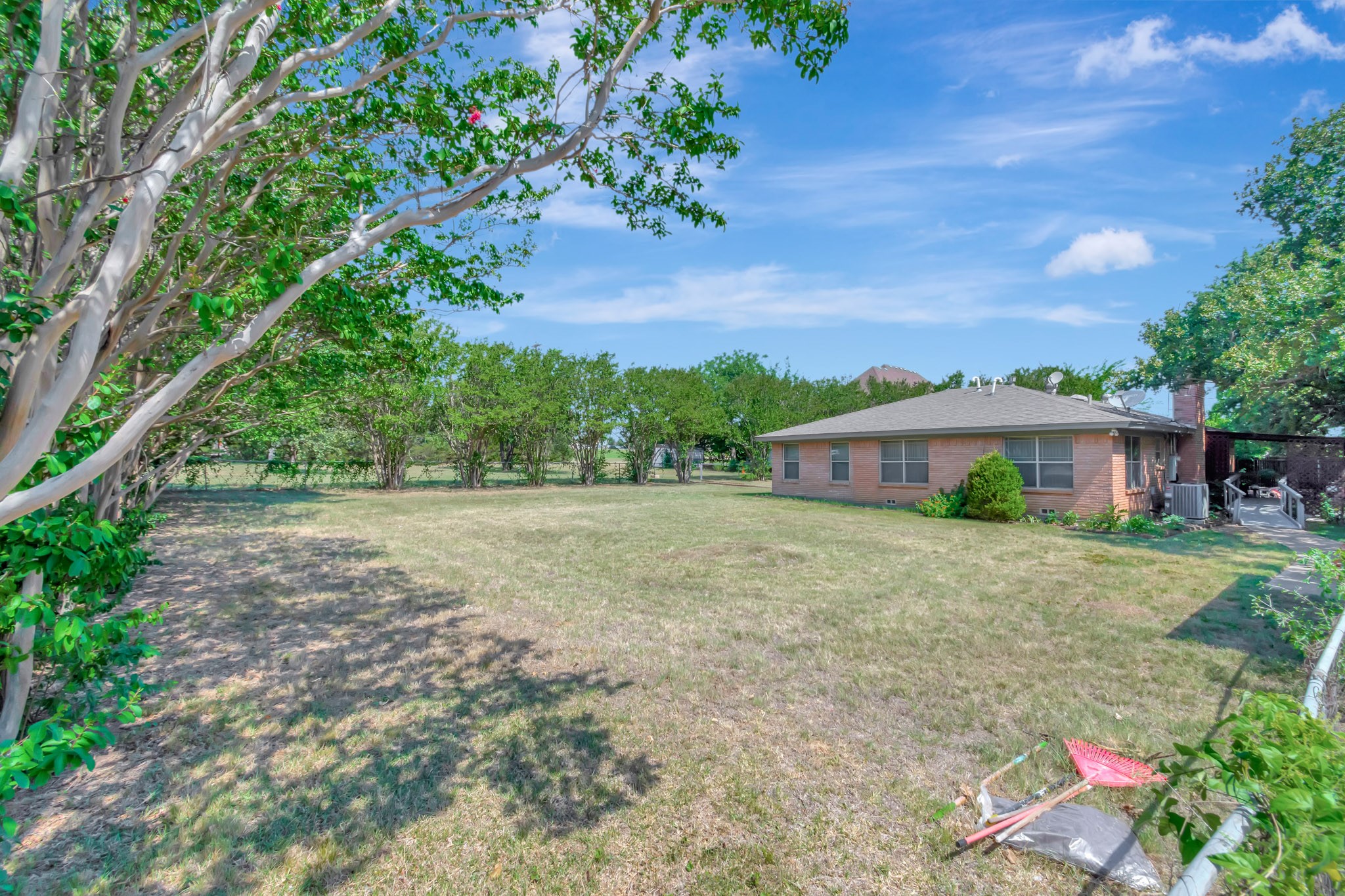1212 W Murphy Road