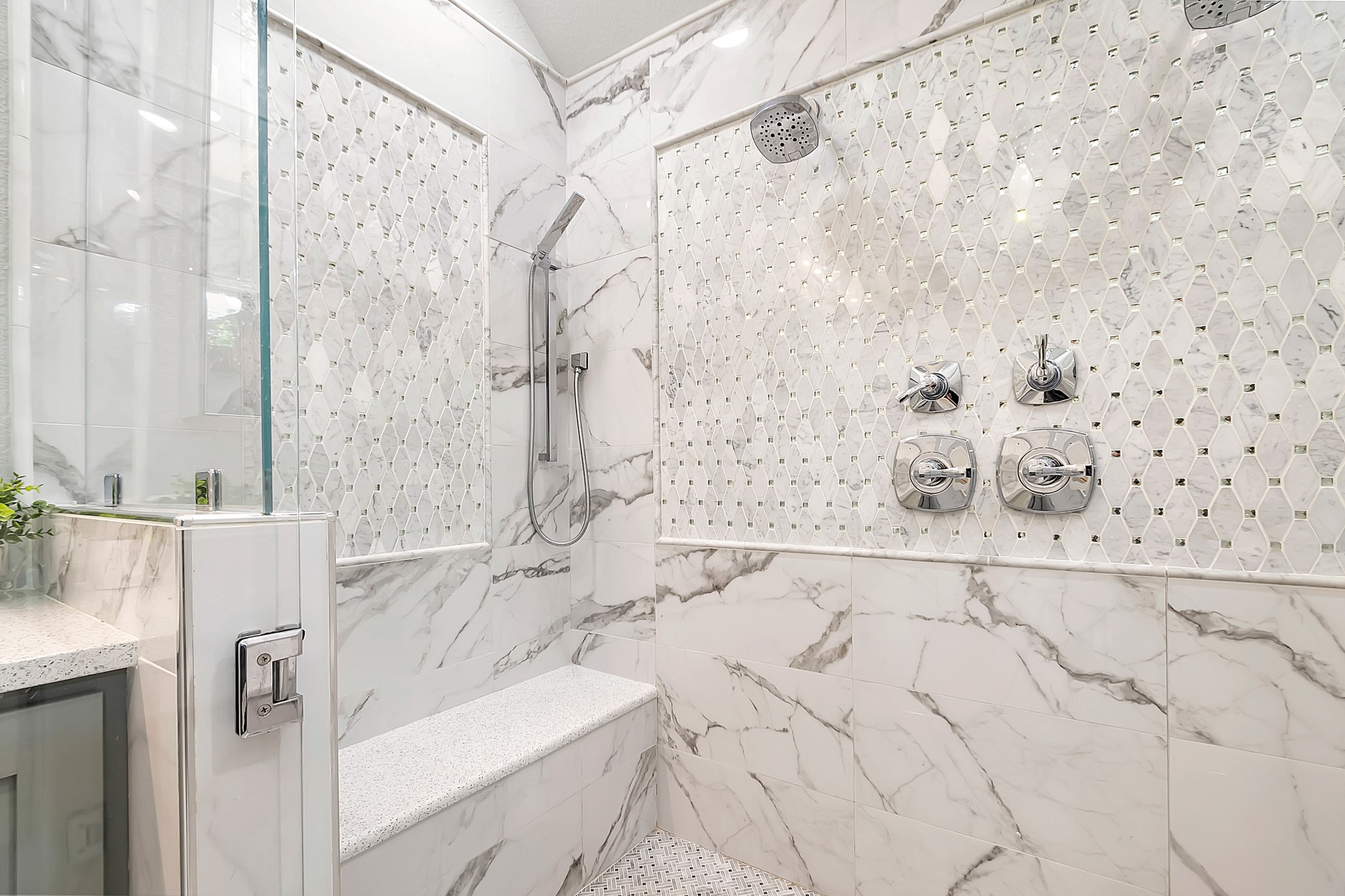 3532 Creekside Court