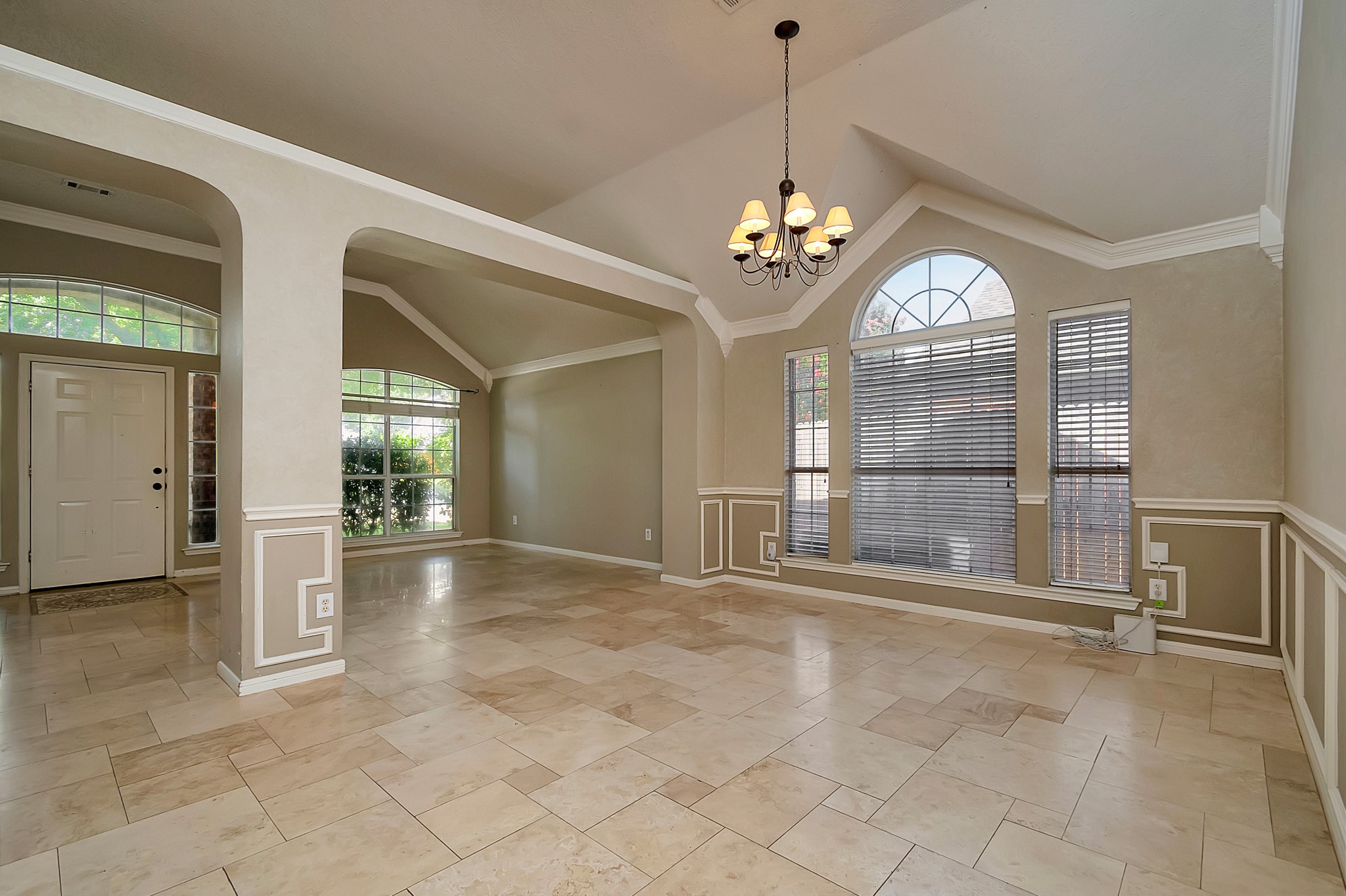 632 Chestnut Drive