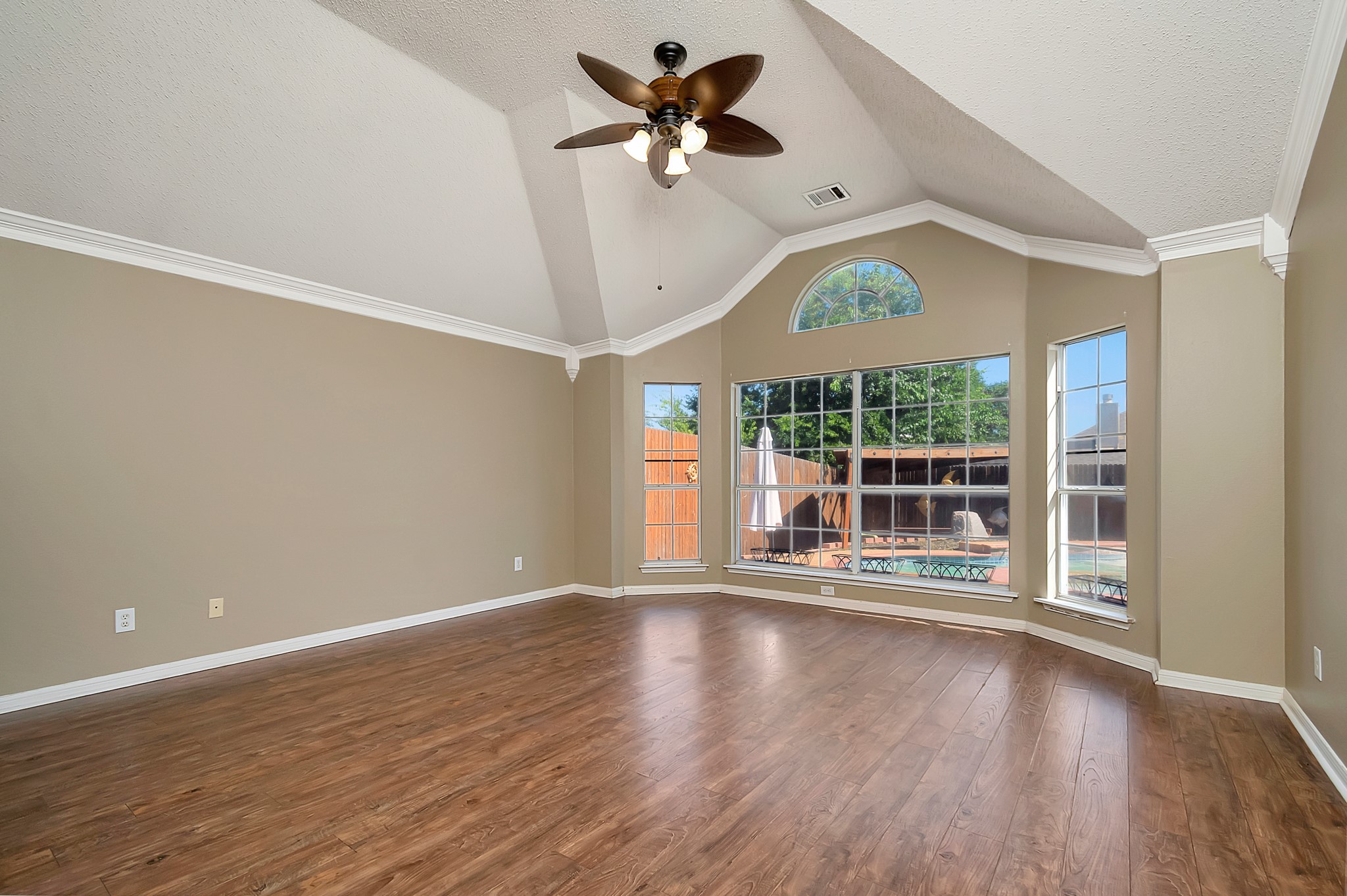 632 Chestnut Drive
