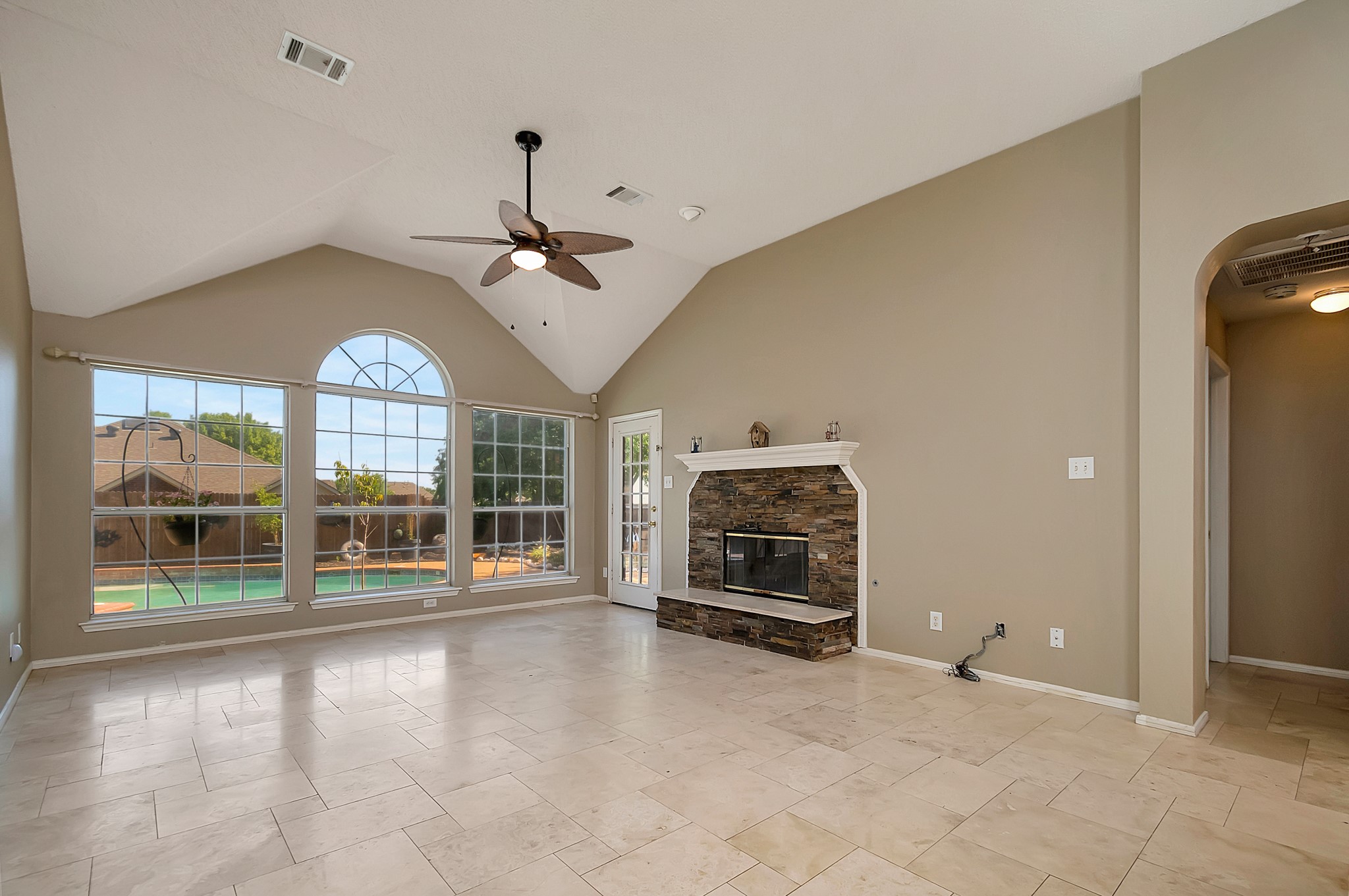 632 Chestnut Drive