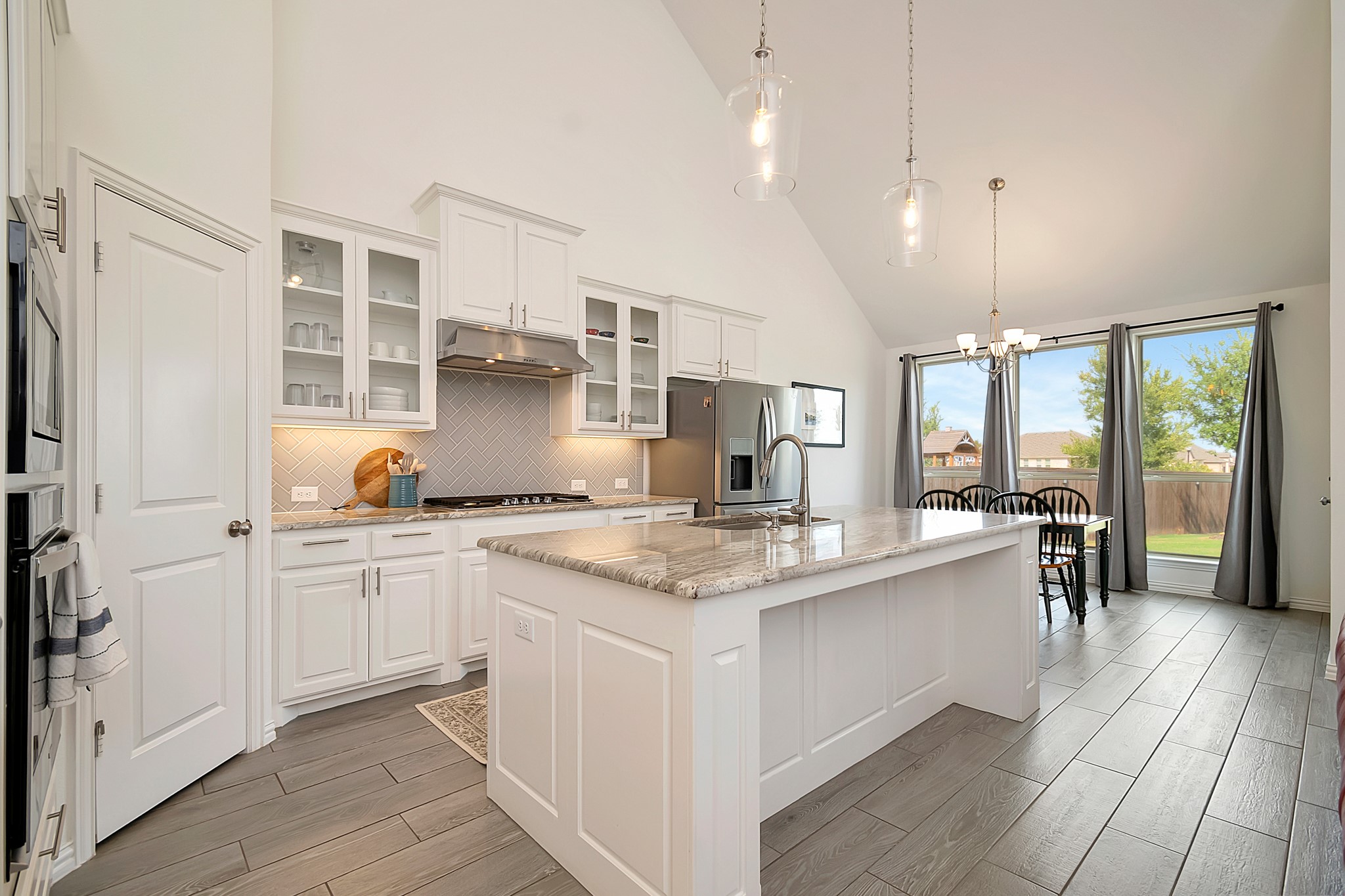 4313 Cozy Pine Drive