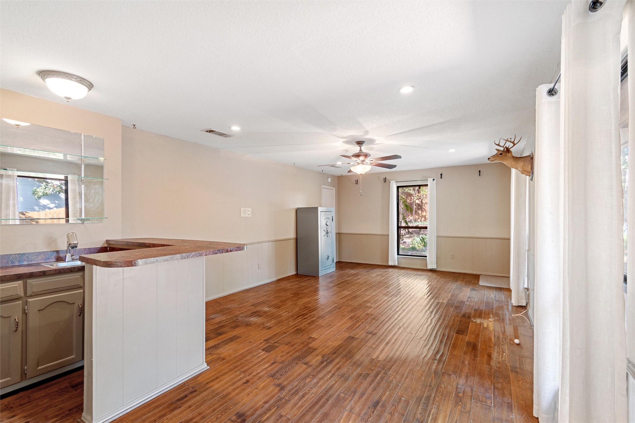 6 Cypress Court