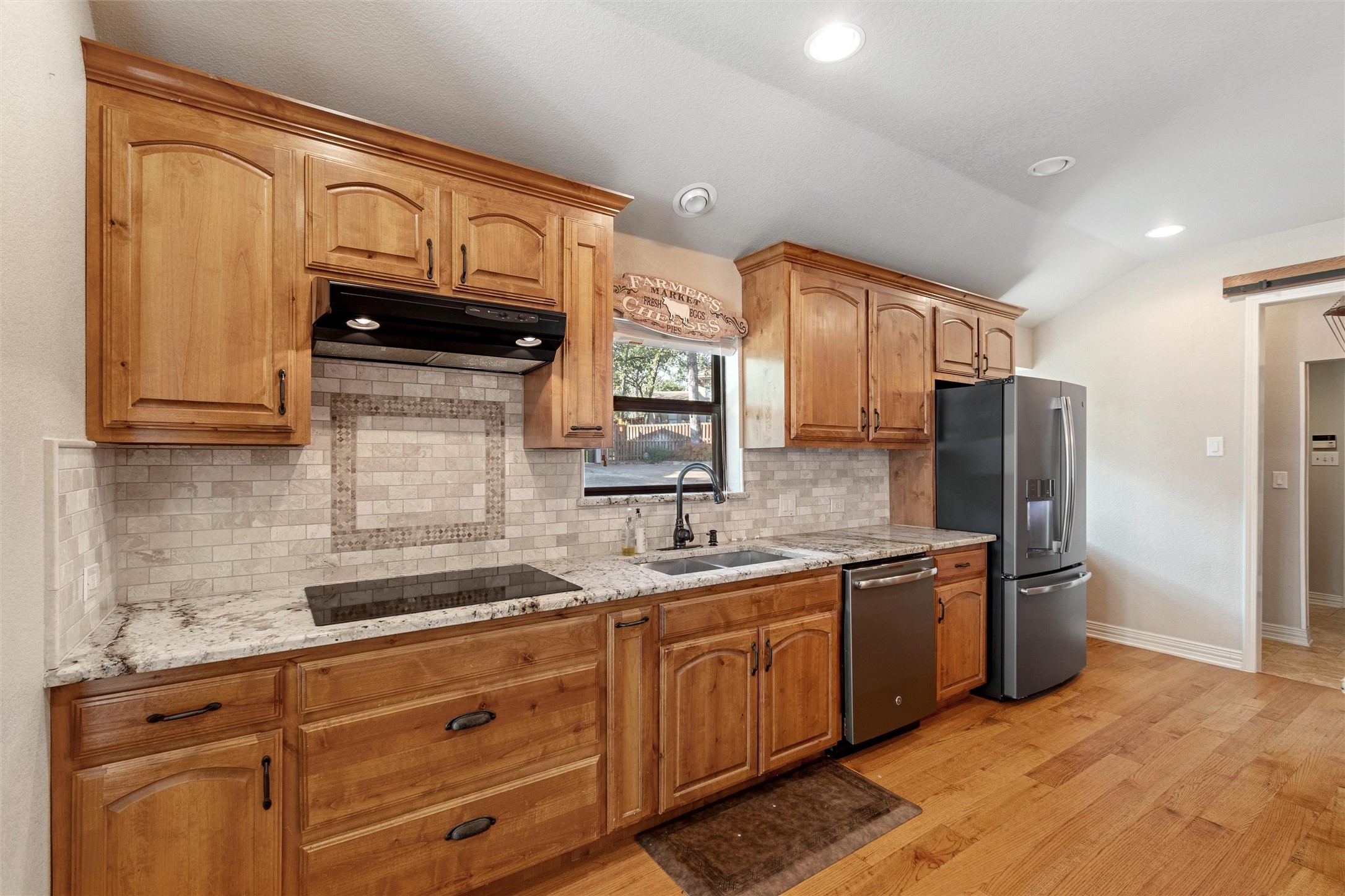 6 Cypress Court