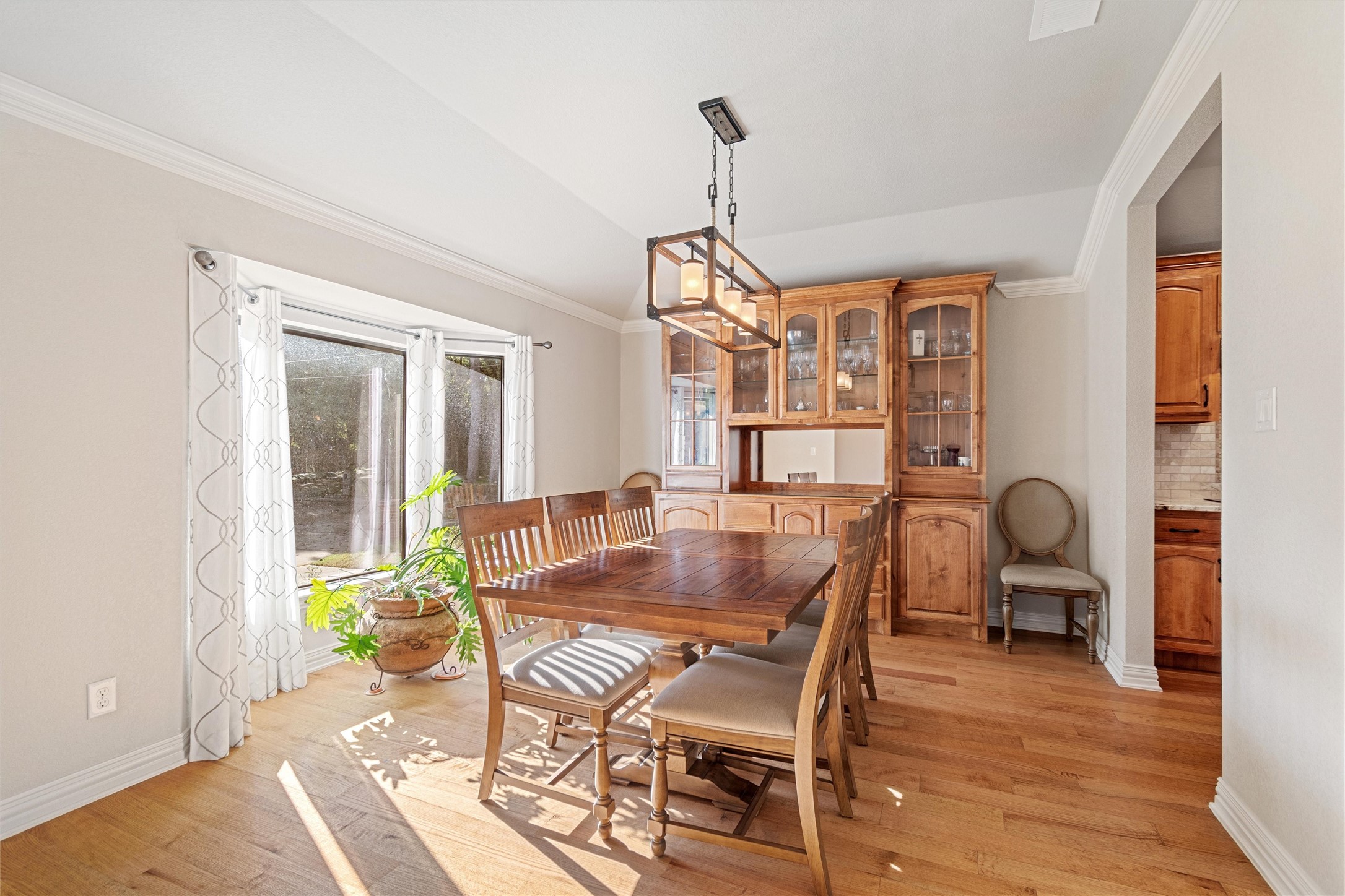 6 Cypress Court