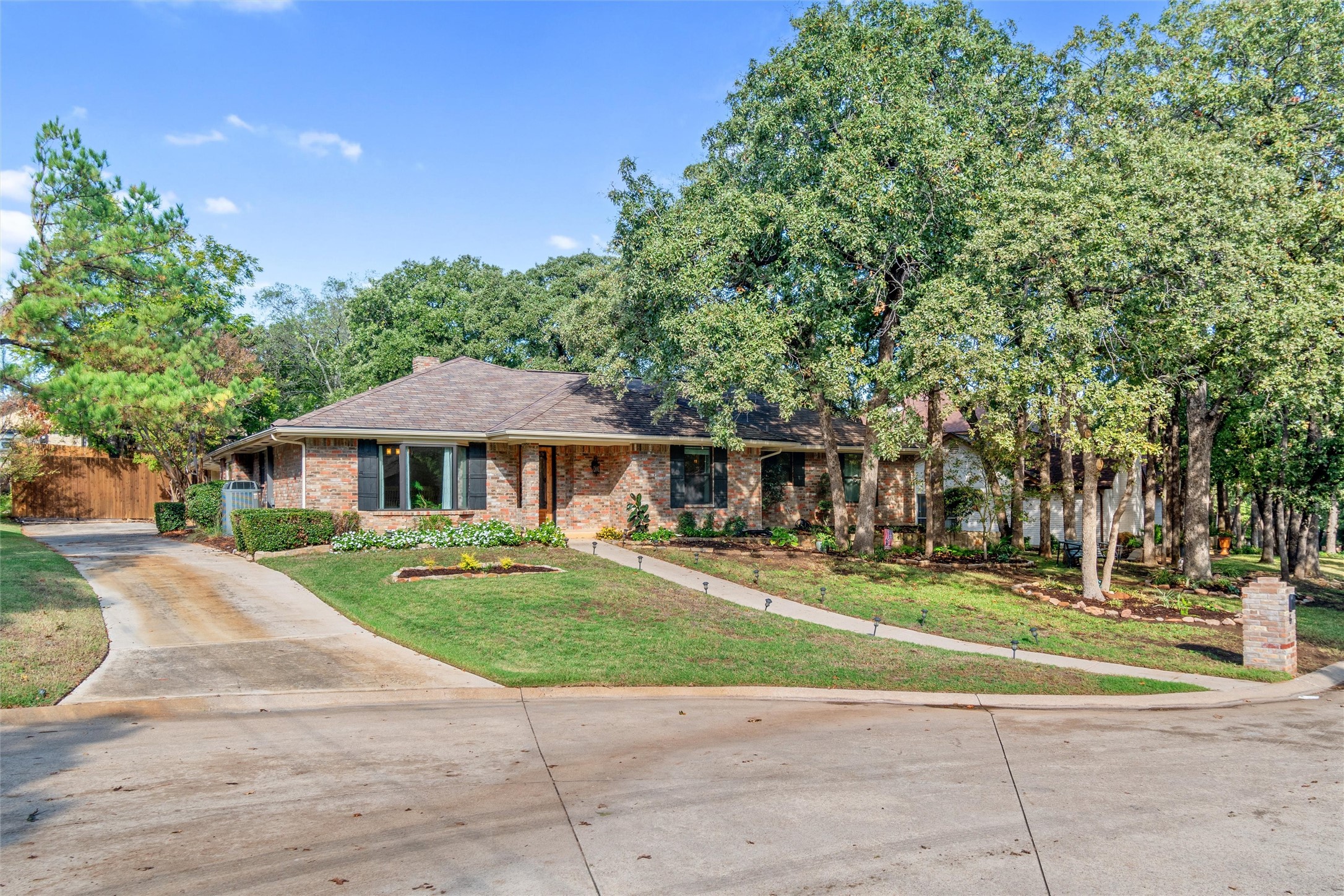 6 Cypress Court
