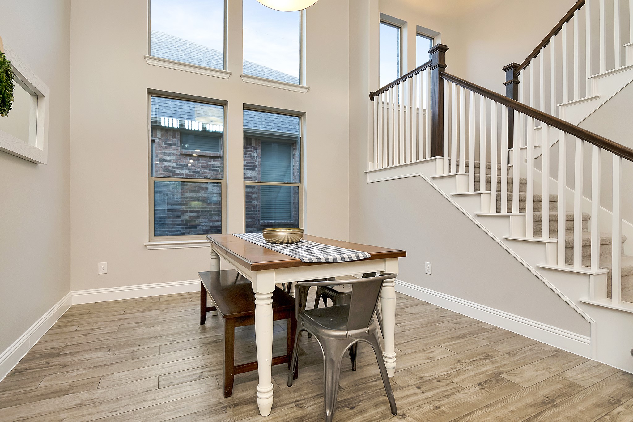 4229 Round Valley Lane