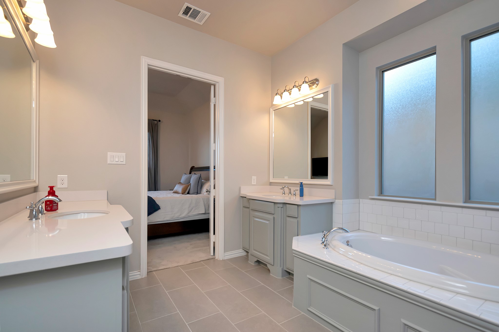 4229 Round Valley Lane