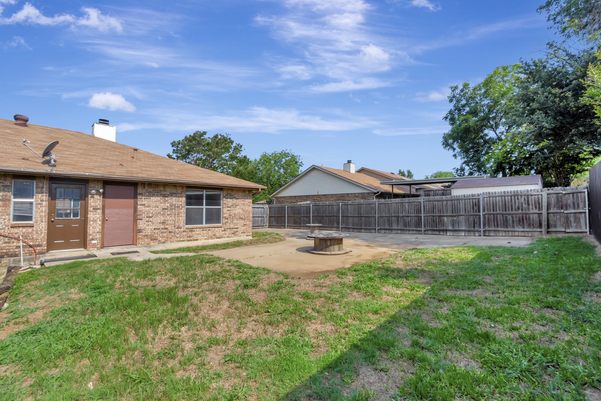 2922 Timothy Lane