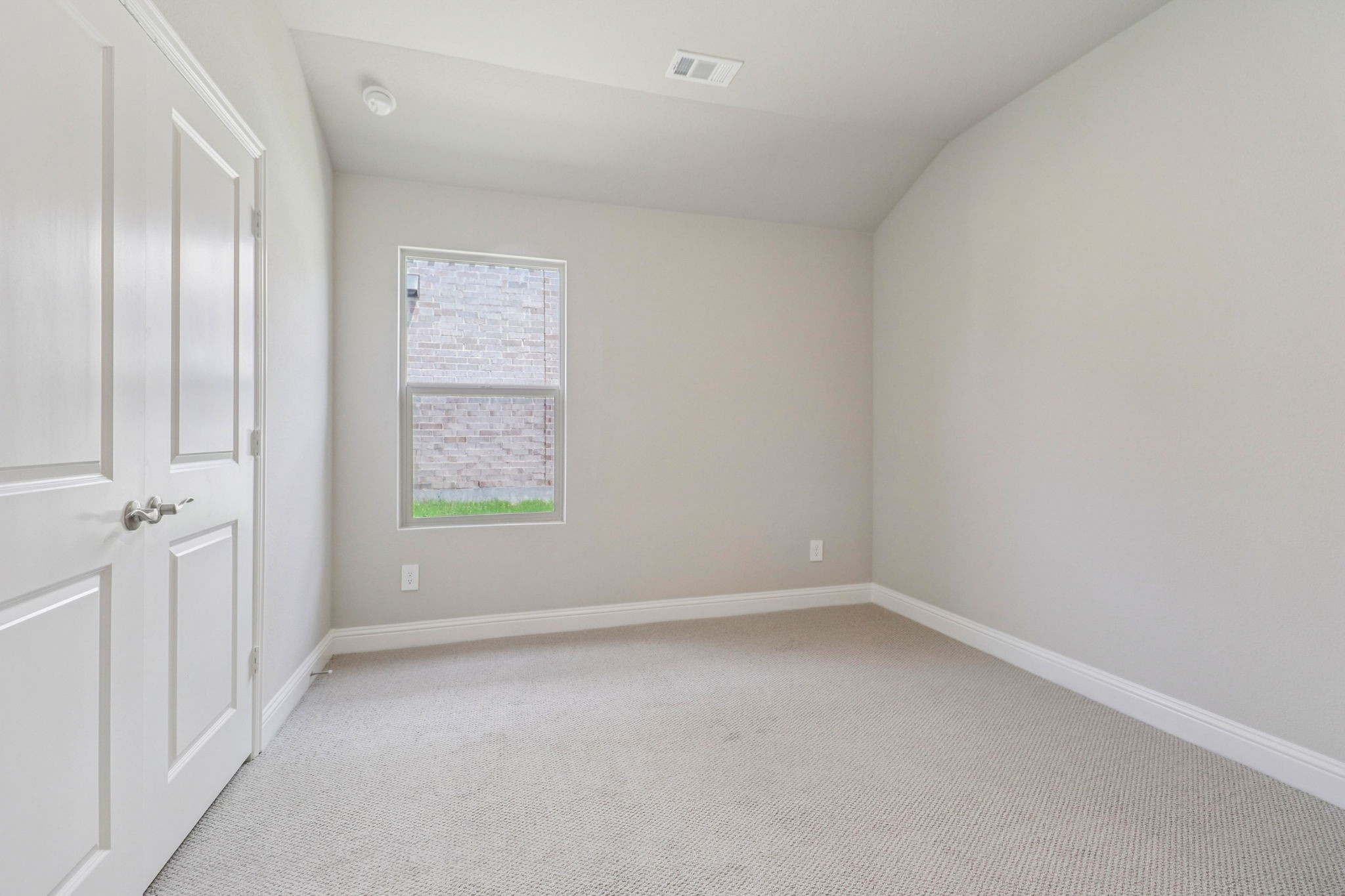 9409 Barbary Fig Lane