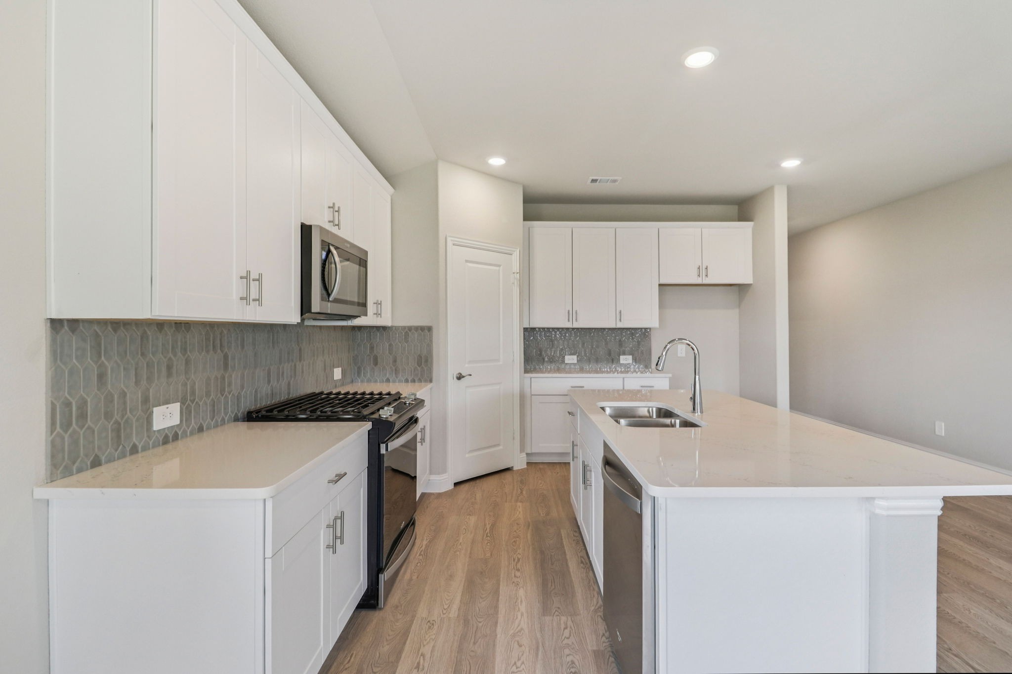 9409 Barbary Fig Lane