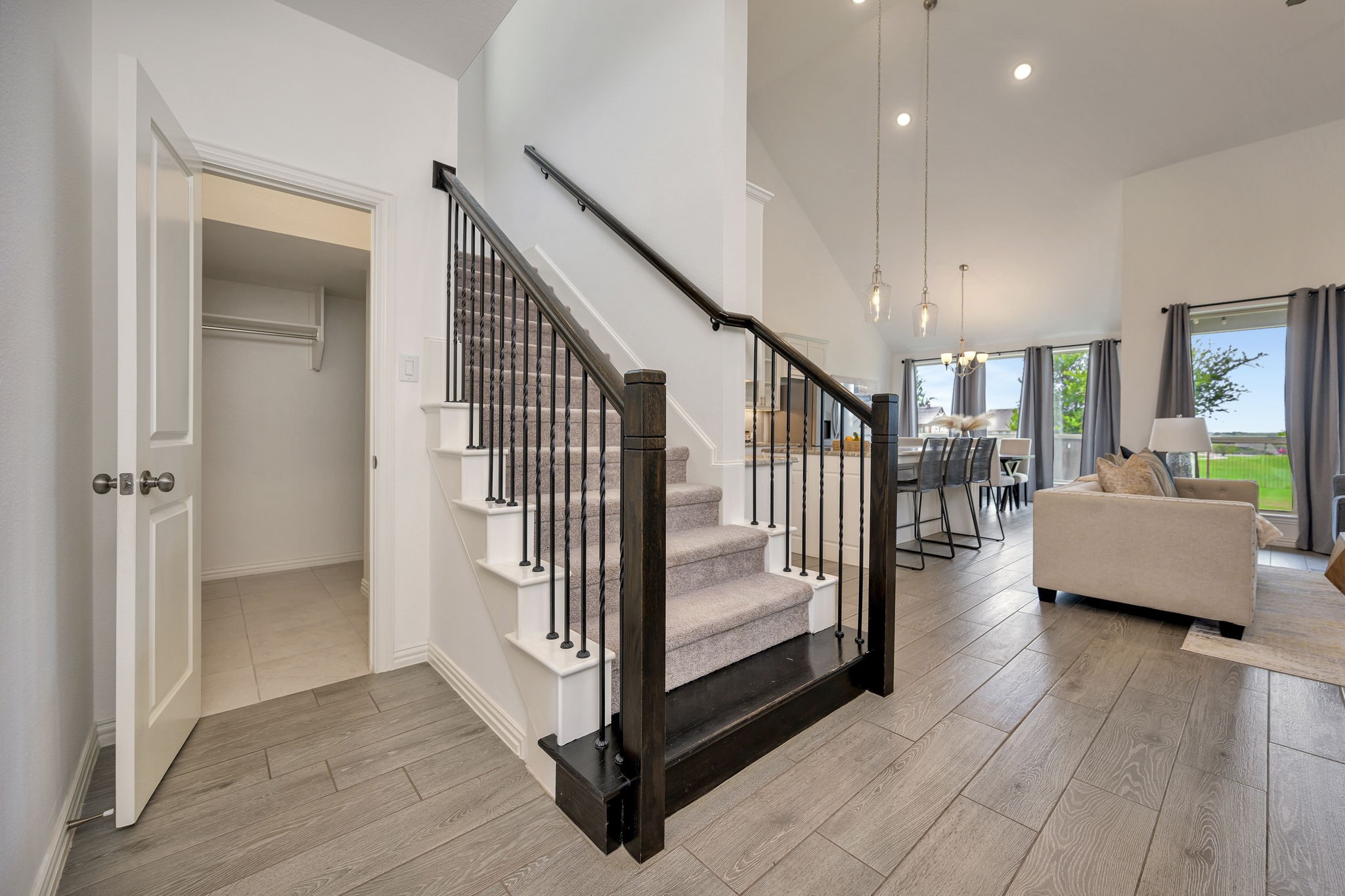 4313 Cozy Pine Drive