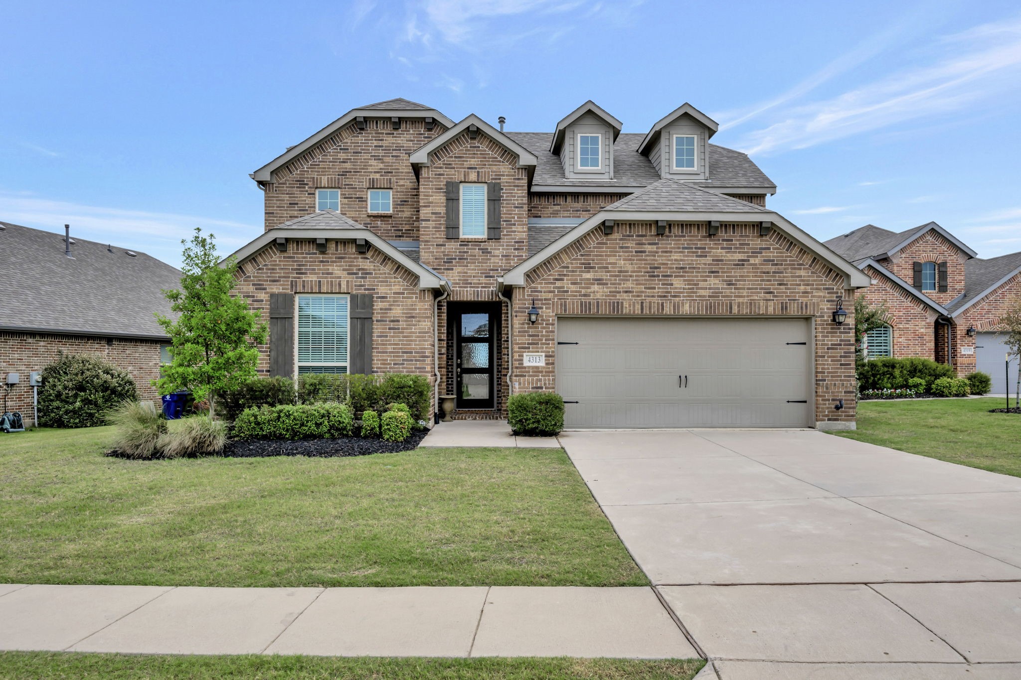 4313 Cozy Pine Drive